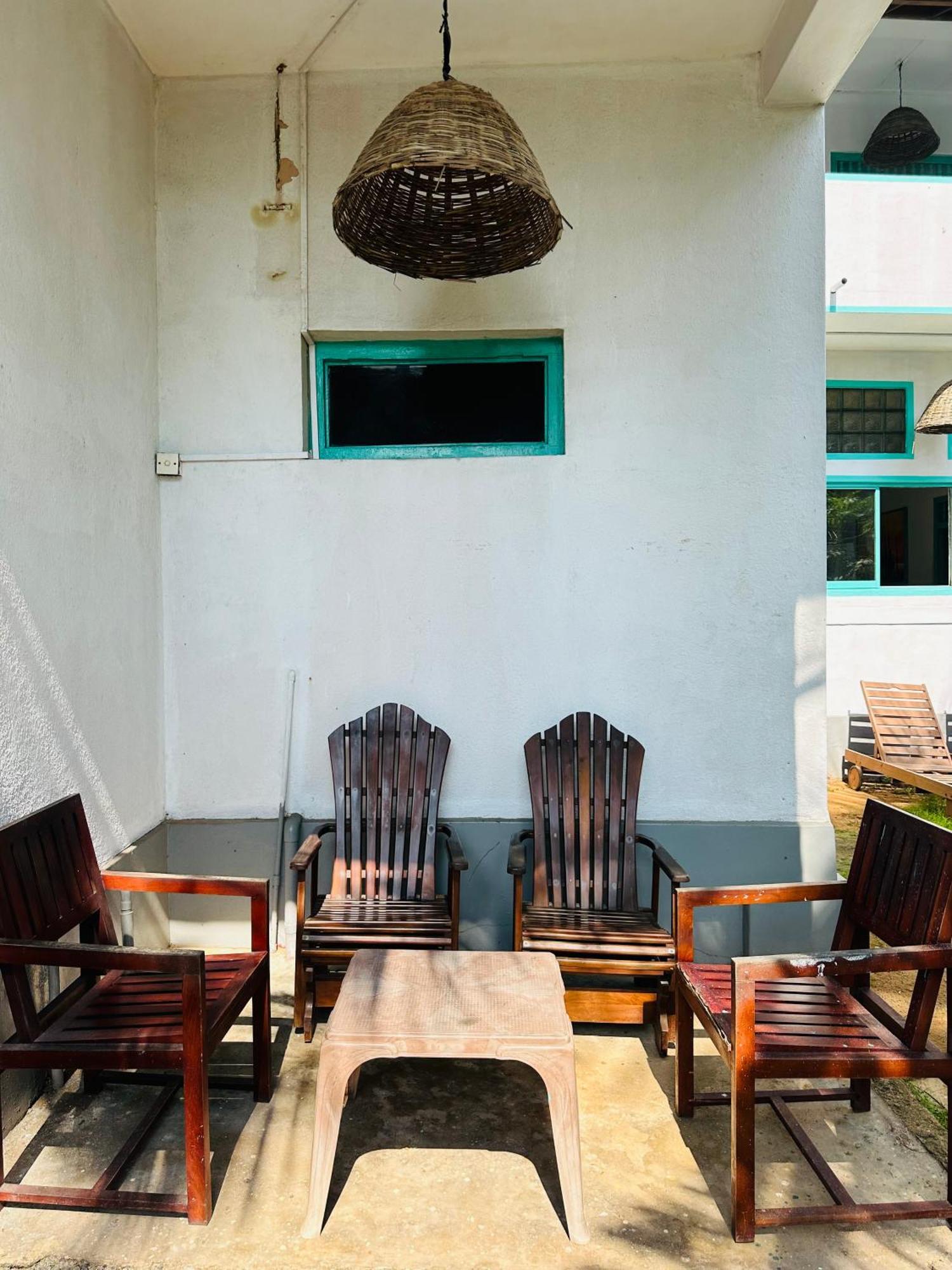 Villa 47 Hikkaduwa Exterior foto